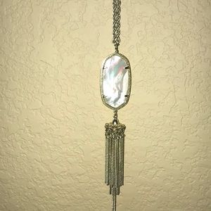 Kendra Scott “Rayne Necklace in Ivory Pearl”